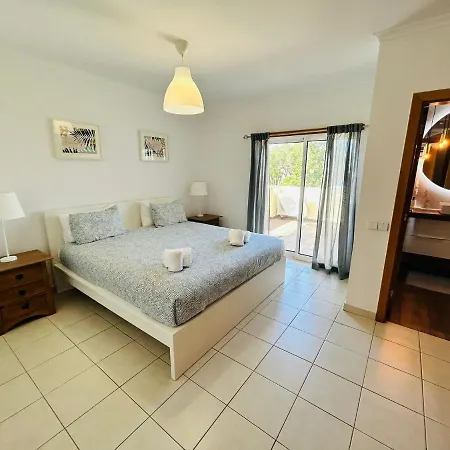 Ferreiras Албуфейра